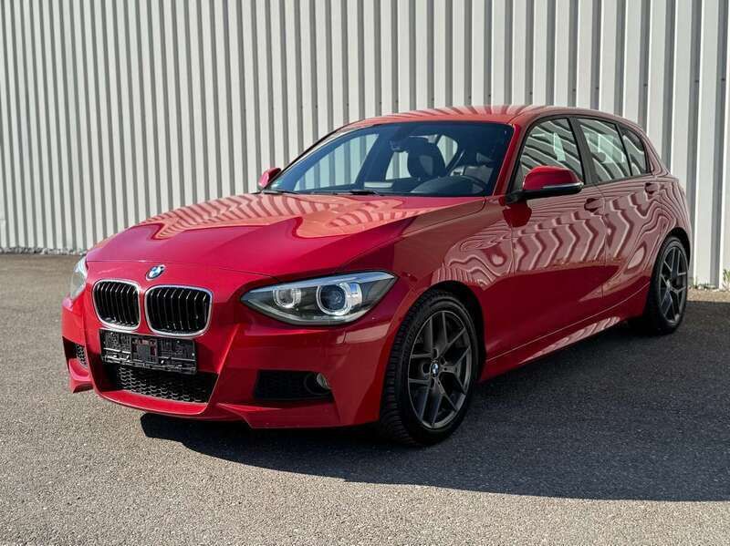 Rot Gebraucht 2012 BMW 120 Sport Line Kleinwagen | 11.900 € (Fairer Preis) - Bild 1/4
