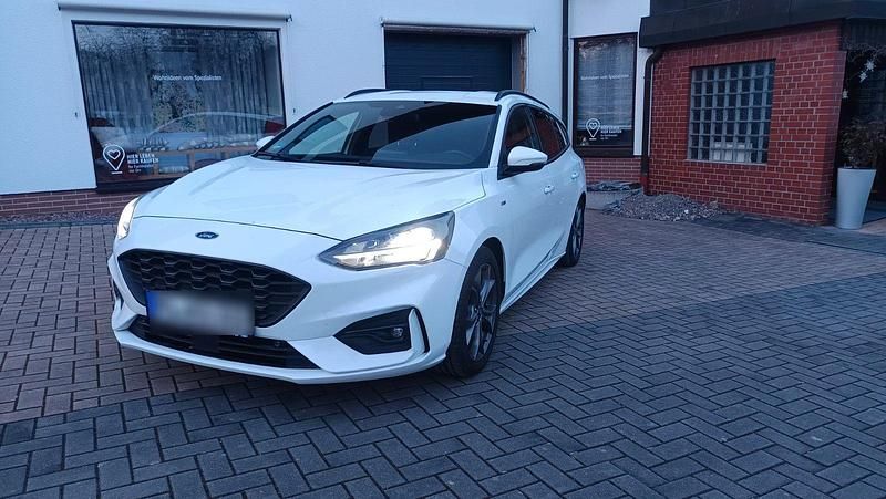 Gebraucht Ford Focus ST-Line X 150 PS (110 kW) 2022 Weiß Kombi