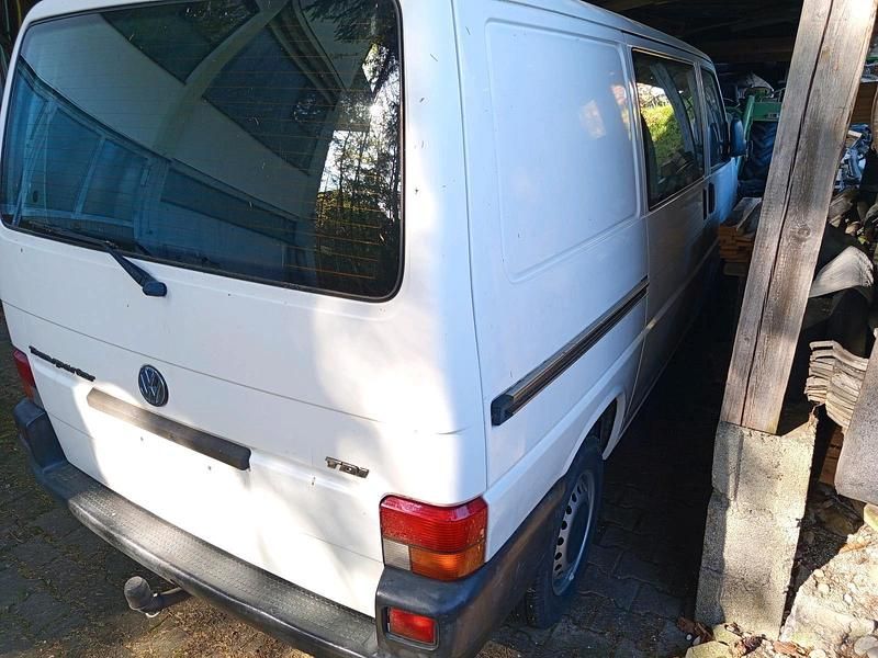 Second-hand VW Transporter 88 CP (64 kW) 2001 Alb Van