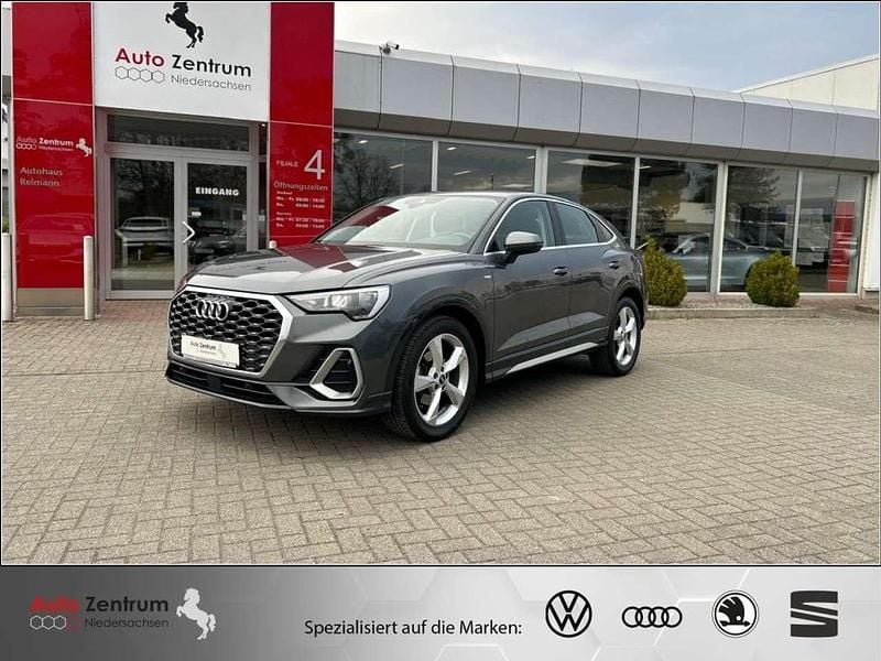 Gebraucht Audi Q3 Sportback S-Line 150 PS (110 kW) 2023 Daytona gray pearl effect SUV