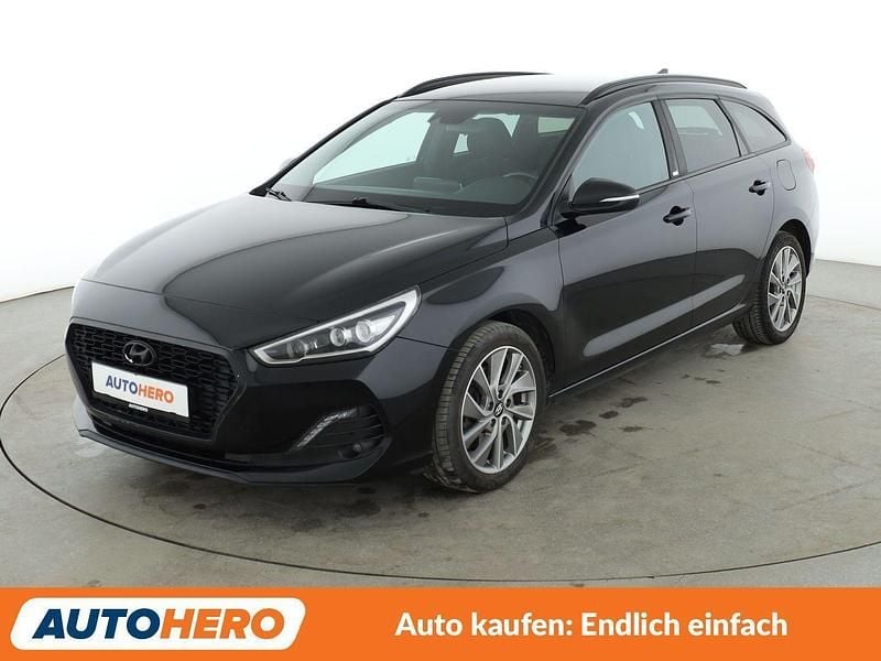 Gebraucht Hyundai i30 Passion Plus 140 PS (102 kW) 2018 Schwarz Kombi