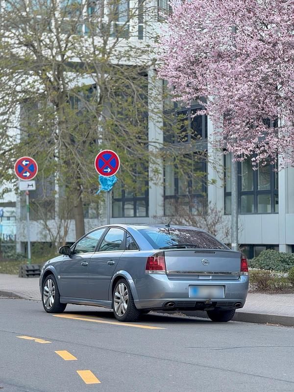 Gebraucht Opel Vectra GTS 155 PS (114 kW) 2004 Grau Limousine