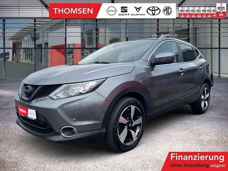 Grau Gebraucht 2017 Nissan Qashqai N-Connecta SUV | 15.350 € (Fairer Preis) - Bild 1/4
