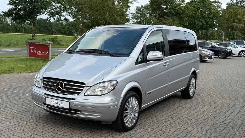 Gebraucht Mercedes Viano 150 PS (110 kW) 2009 Silber Van / Kleinbus