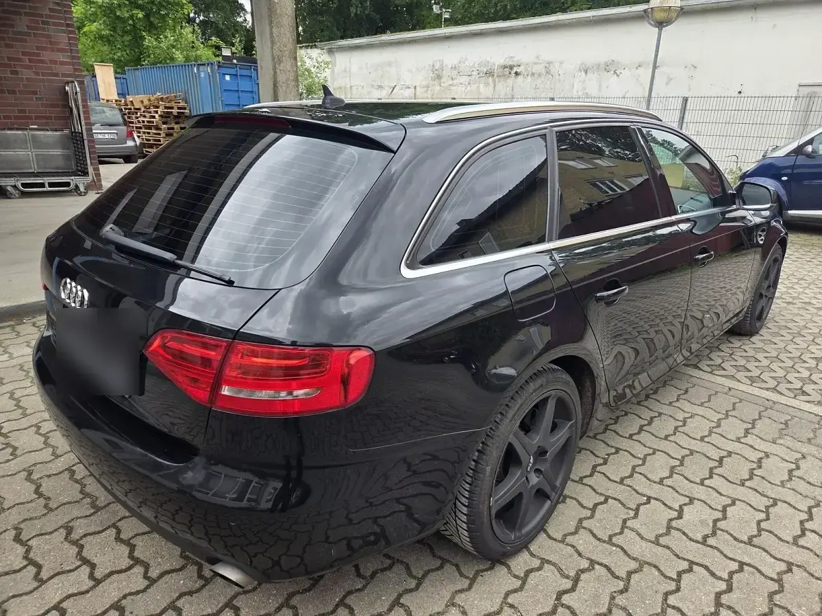 Gebraucht Audi A4 225 PS (165 kW) 2011 Schwarz Kombi