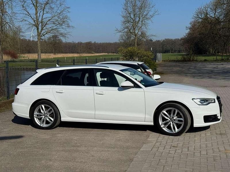 Gebraucht Audi A6 190 PS (139 kW) 2015 Weiß Kombi