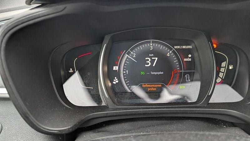 Gebraucht Renault Kadjar Experience 110 PS (80 kW) 2017 Schwarz SUV