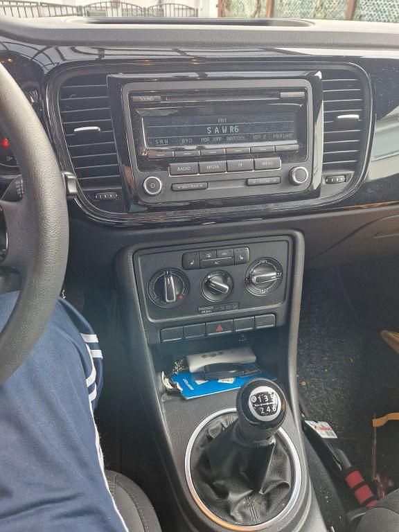 Gebraucht VW Beetle 105 PS (77 kW) 2012 Weiß Kleinwagen