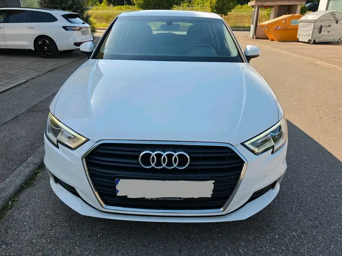 Gebraucht Audi A3 150 PS (110 kW) 2017 Weiß Limousine