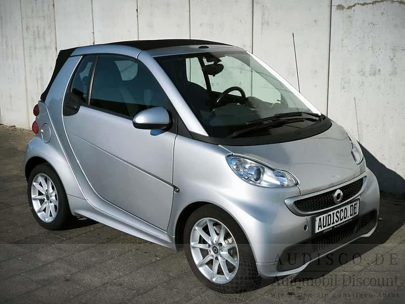 Gebraucht Smart ForTwo Cabrio Passion 71 PS (52 kW) 2014 Silber Cabrio