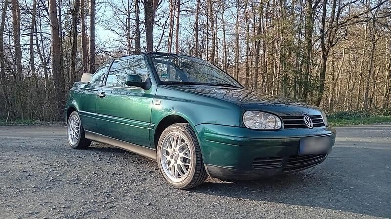 Gebraucht VW Golf Cabriolet Highline 116 PS (85 kW) 2002 Grün Cabrio