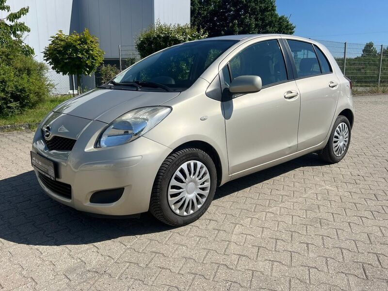 Gebraucht 2011 Daihatsu Charade Kleinwagen | 4.990 € - Bild 1/4