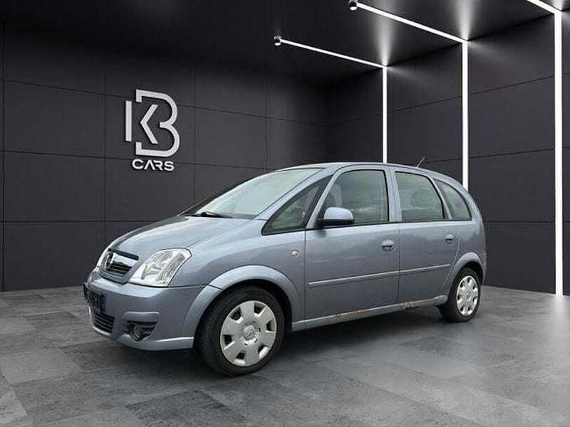 Silber Gebraucht 2009 Opel Meriva Edition Van / Kleinbus | 599 € (Superpreis) - Bild 1/4