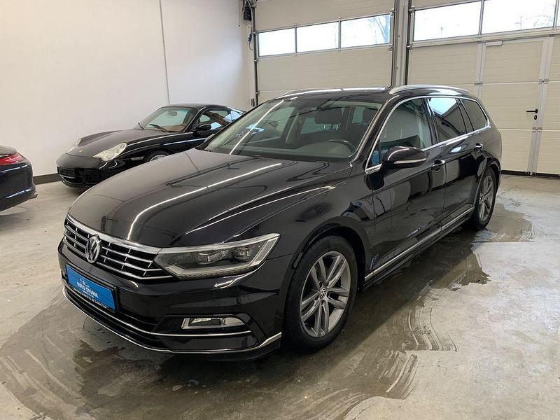 Gebraucht VW Passat Highline 150 PS (110 kW) 2016 Schwarz Kombi