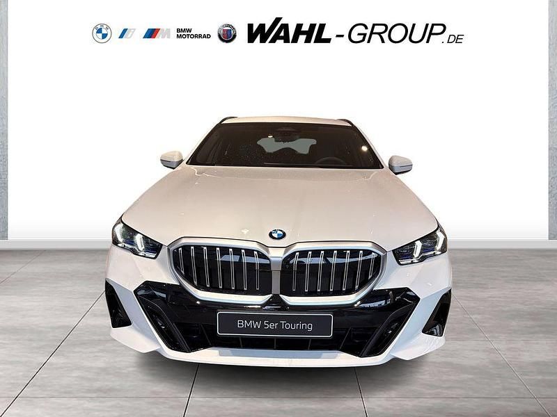 Neu BMW 520 M Sport 197 PS (144 kW) 2025 Weiß Kombi