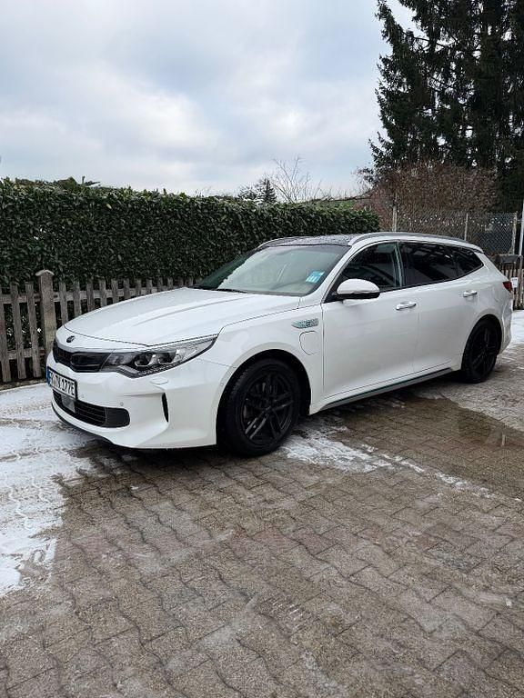 Gebraucht Kia Optima Hybrid Spirit 205 PS (150 kW) 2018 Weiß Limousine