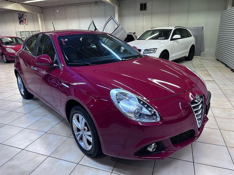 Gebraucht Alfa Romeo Giulietta 120 PS (88 kW) 2014 Kleinwagen