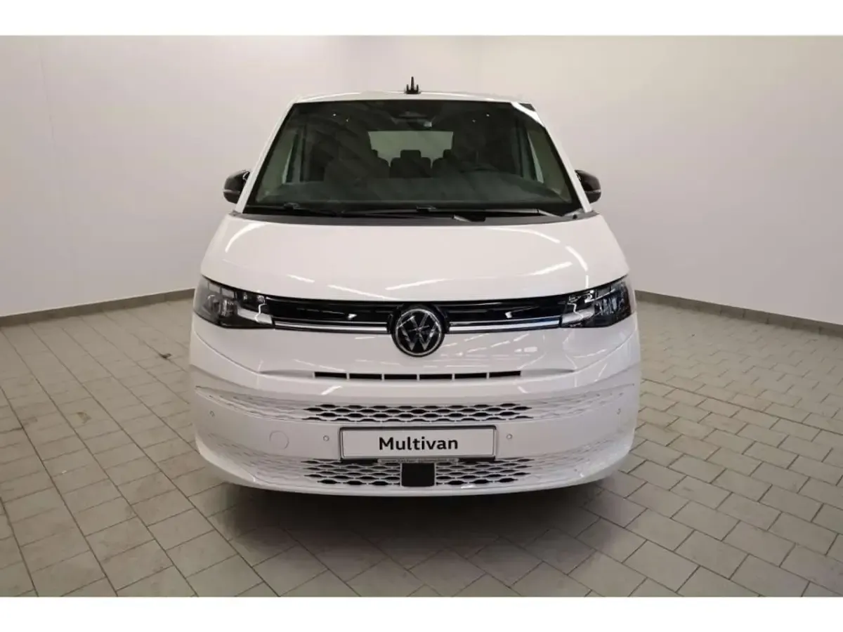 Neu VW Multivan 150 PS (110 kW) 2026 Candyweiß Van / Kleinbus