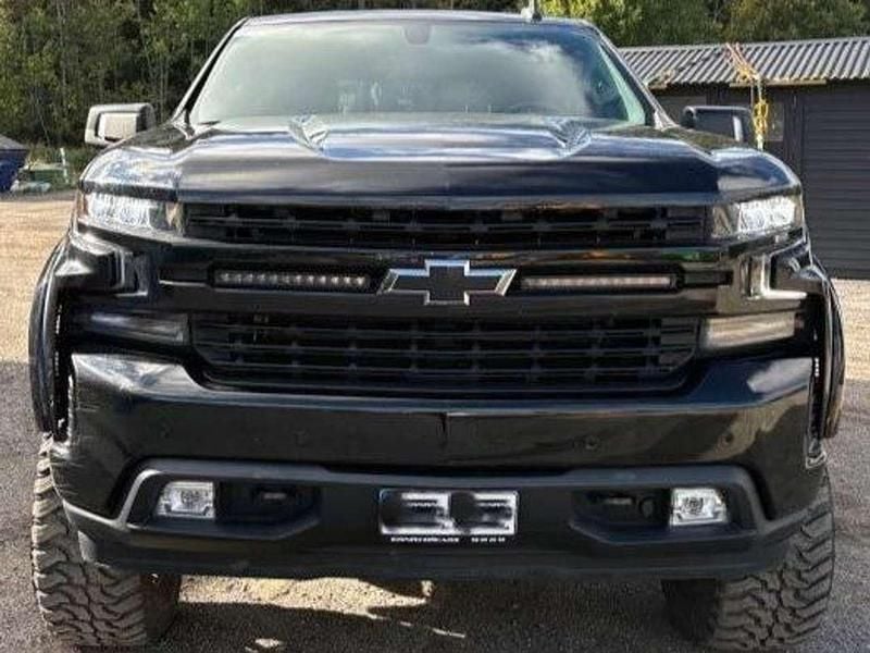 Schwarz Gebraucht 2019 Chevrolet Silverado SUV | 38.990 € - Bild 1/4
