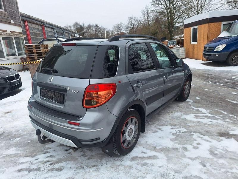 Gebraucht Suzuki SX4 Comfort 107 PS (78 kW) 2007 Silber Kleinwagen