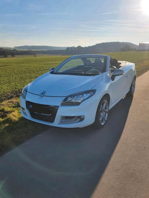 Weiß Gebraucht 2013 Renault Mégane Cabriolet GT Cabrio | 6.600 € - Bild 1/4
