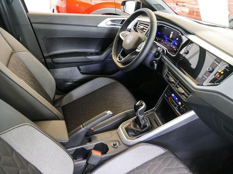 Neu VW Polo 95 PS (69 kW) 2026 Grau Kleinwagen