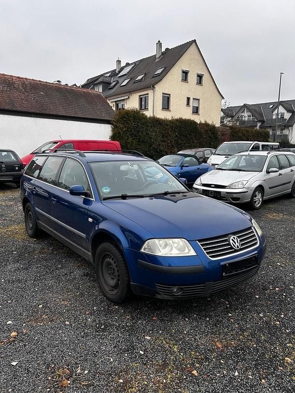 Gebraucht VW Passat 150 PS (110 kW) 2003 Blau Kombi