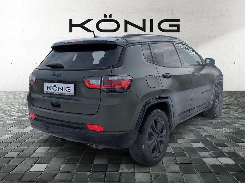 Käytetty Jeep Compass 180 HP (132 kW) 2022 Vihreä Katumaasturi