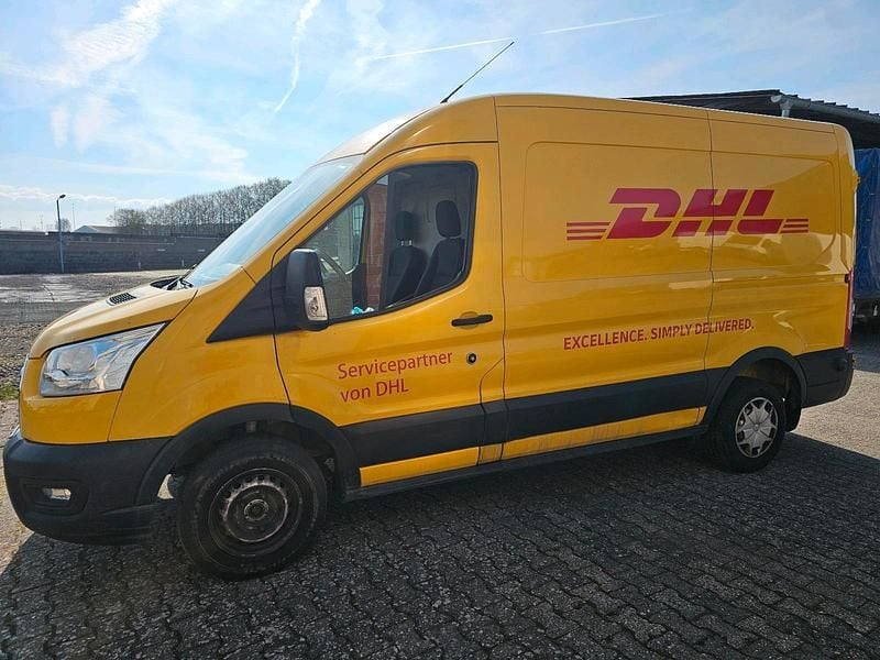 Usata Ford Transit 105 CV (77 kW) 2021 Giallo Monovolume