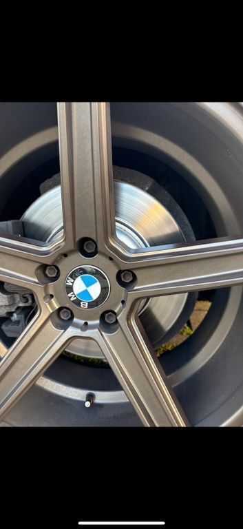 Schwarz Gebraucht 2011 BMW 520 Sport Line Kombi | 8.000 € (Superpreis) - Bild 1/4