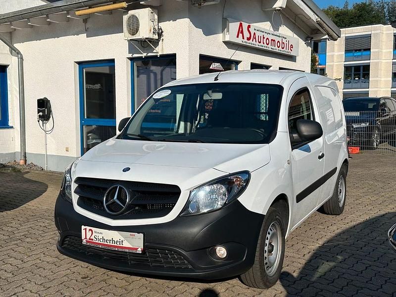 Arktikweiss Gebraucht 2019 Mercedes Citan 109 Van / Kleinbus | 9.499 € (Fairer Preis) - Bild 1/4