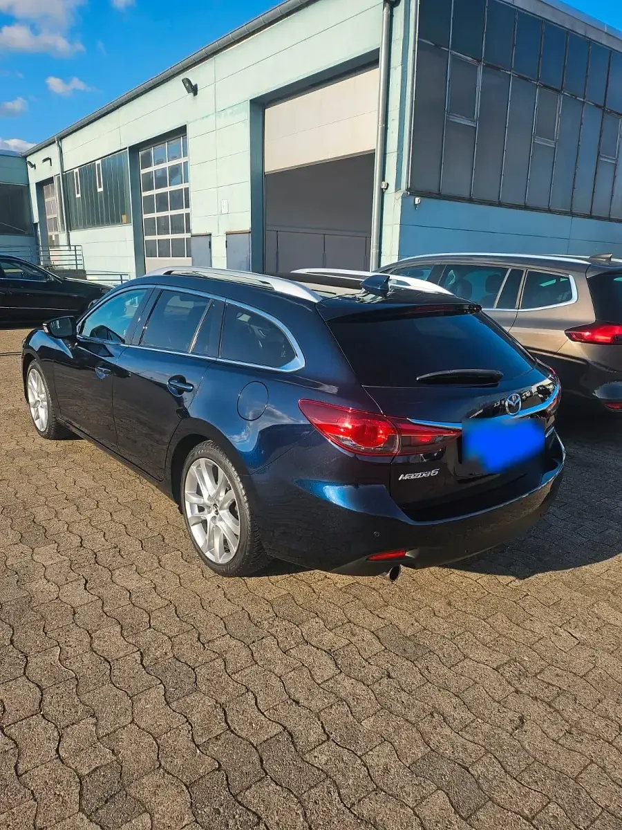 Gebraucht Mazda 6 Sports-Line 175 PS (128 kW) 2015 Blau Kombi