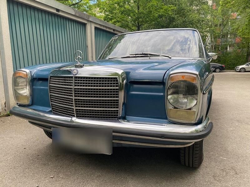 Gebraucht Mercedes W115 60 PS (44 kW) 1972 Blau Limousine