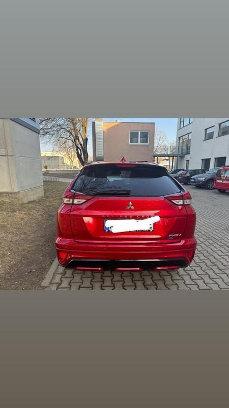 Rot Gebraucht 2023 Mitsubishi Eclipse Cross SUV | 30.000 € - Bild 1/3