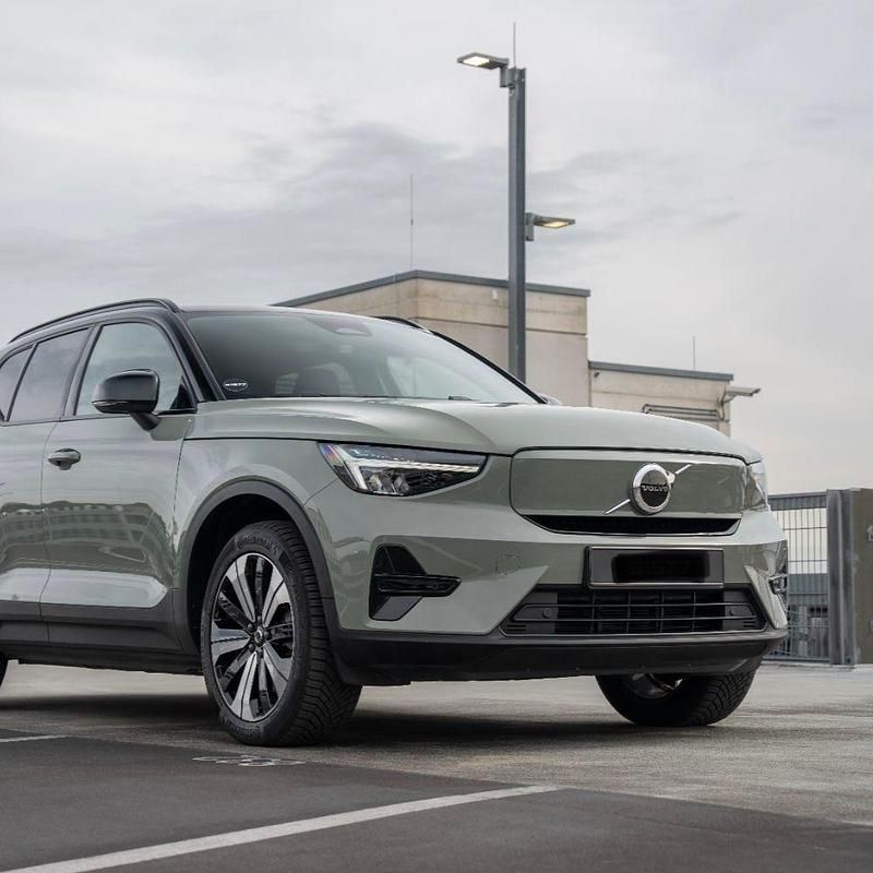 Gebraucht Volvo XC40 Plus 169 kW (231 PS) 2023 Grün SUV