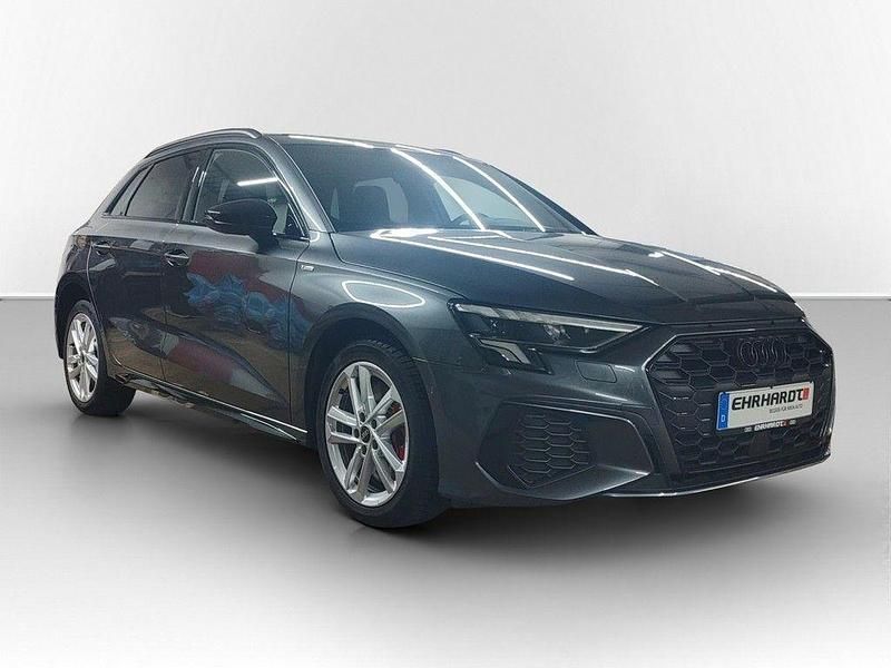 Gebraucht Audi A3 S-Line 245 PS (180 kW) 2022 Grau Limousine