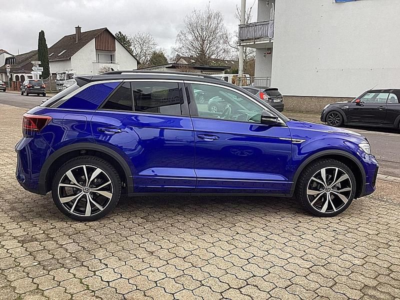 Gebraucht VW T-Roc R 150 PS (110 kW) 2023 Lapiz blue (metallic) SUV