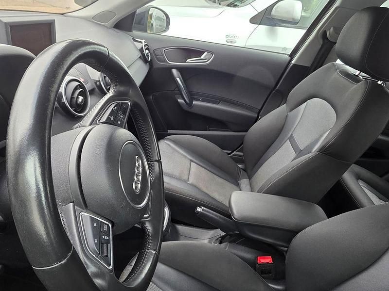 Gebraucht Audi A1 Sportback Ambition 122 PS (89 kW) 2013 Schwarz Kleinwagen