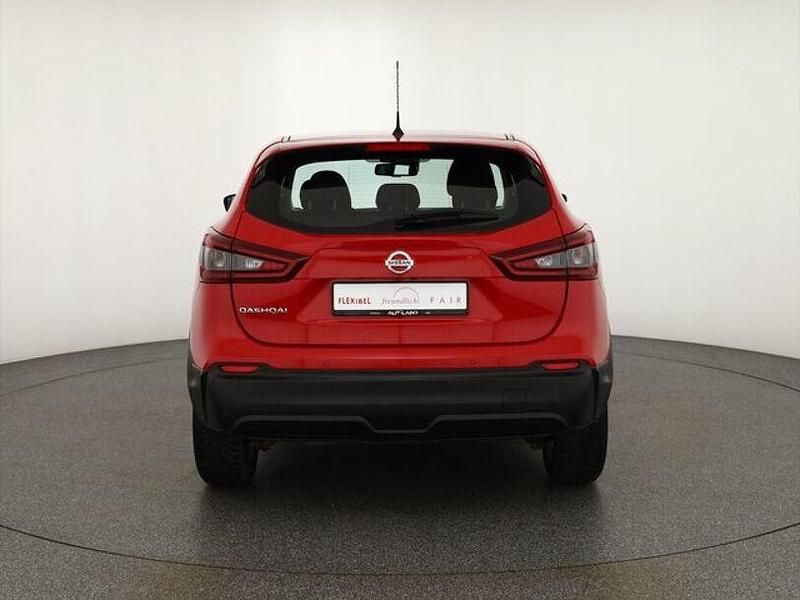 Gebraucht Nissan Qashqai Acenta 160 PS (117 kW) 2020 Rot SUV
