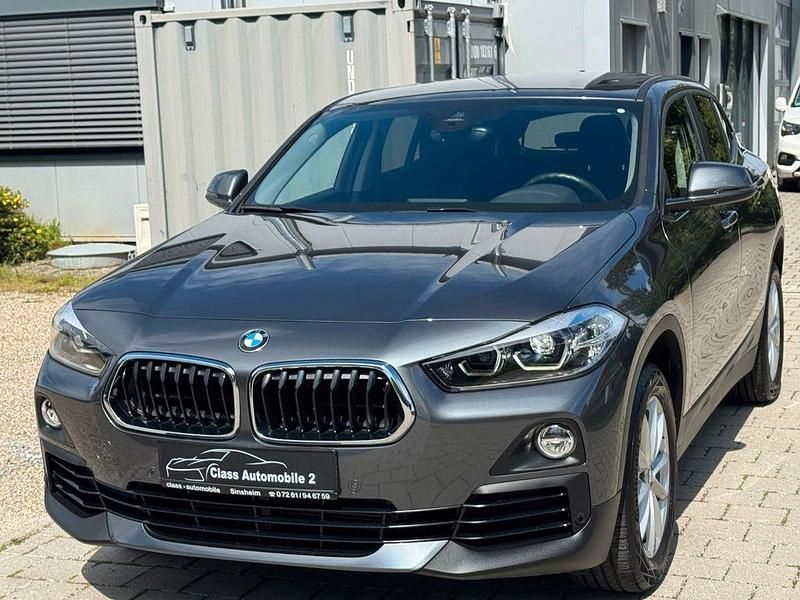 Grau Gebraucht 2019 BMW X2 Advantage SUV | 20.390 € (Guter Preis) - Bild 1/4