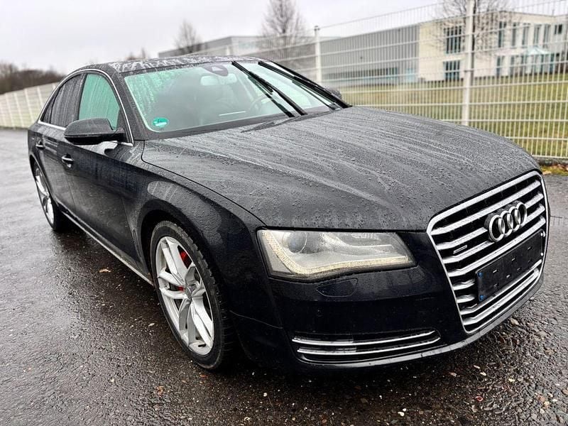 Gebraucht Audi A8 Ambiente 250 PS (183 kW) 2011 Schwarz Limousine