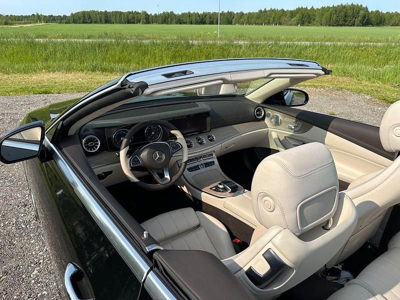 Gebraucht Mercedes E400 374 PS (275 kW) 2017 Schwarz Cabrio