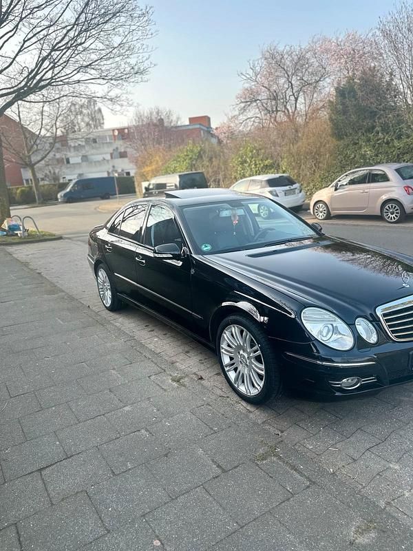 Gebraucht Mercedes E280 Avantgarde 231 PS (169 kW) 2006 Schwarz Limousine