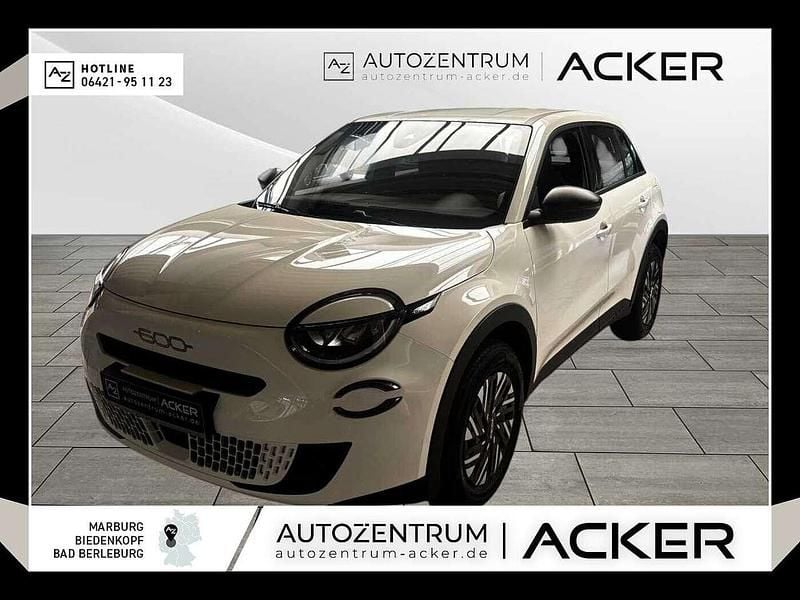 Gelato weiß Neu 2025 Fiat 600 Limousine | 21.280 € (Superpreis) - Bild 1/2