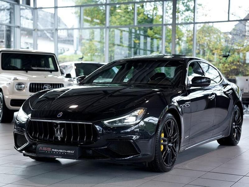 Gebraucht Maserati Ghibli 331 PS (243 kW) 2019 Schwarz Coupé