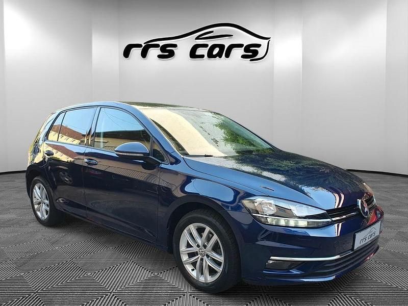 Atlantic blue Gebraucht 2019 VW Golf VII Comfortline Limousine | 16.780 € (Fairer Preis) - Bild 1/4