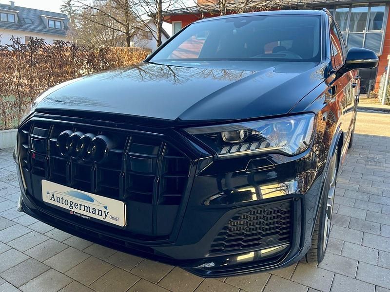 Gebraucht Audi SQ7 Ambiente 435 PS (319 kW) 2021 Orcaschwarz SUV