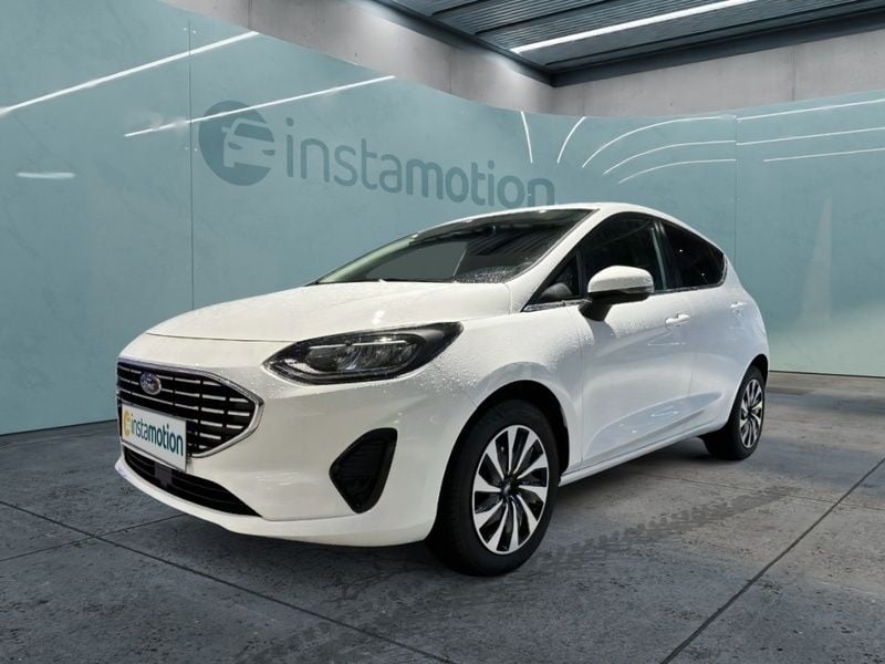 Gebraucht Ford Fiesta Titanium 95 PS (69 kW) 2022 Weiß Kleinwagen