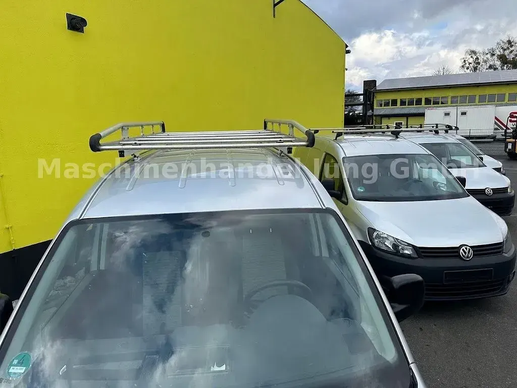 Usata VW Caddy 102 CV (75 kW) 2015 Argento Monovolume