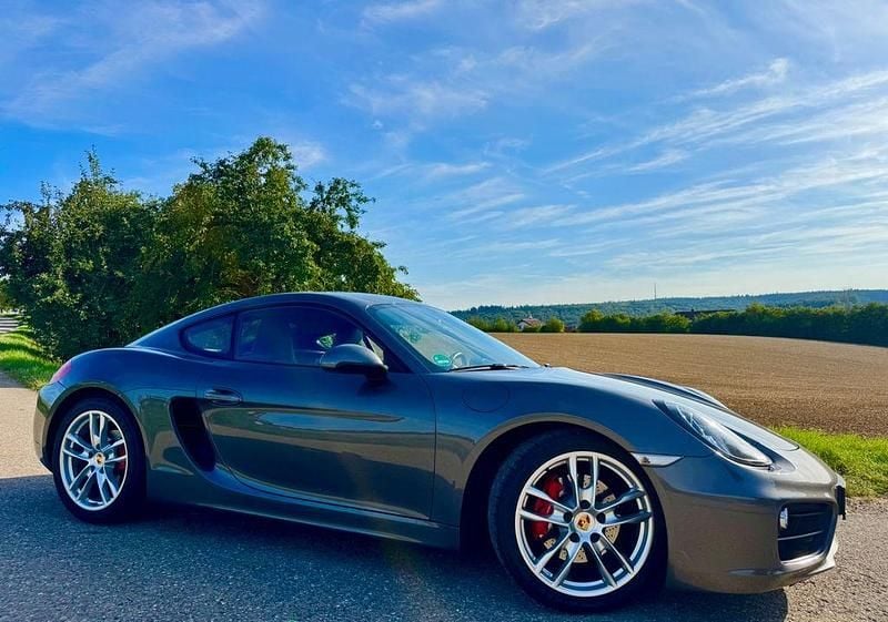Grau Gebraucht 2014 Porsche Cayman S Coupé | 45.981 € (Guter Preis) - Bild 1/4